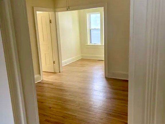 2nd image of 1216 Gratiot Ave APT 1