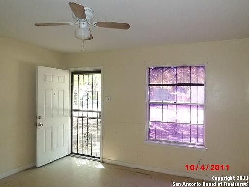 2nd image of 8524-8526 BARRANCA AVE