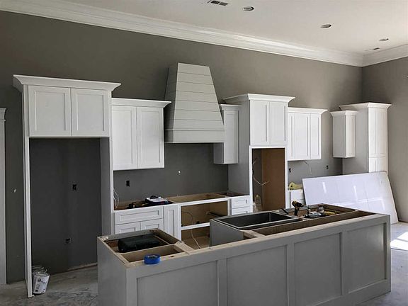 4th image of 1404 Hereford Blvd Lot 52