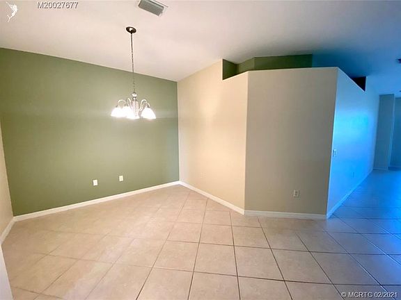 3rd image of 3731 NW Willow Creek Dr