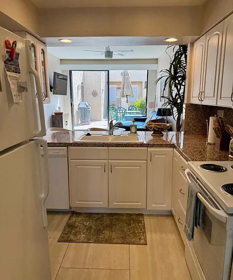 47695 Desert Sage Ct — Photo 10