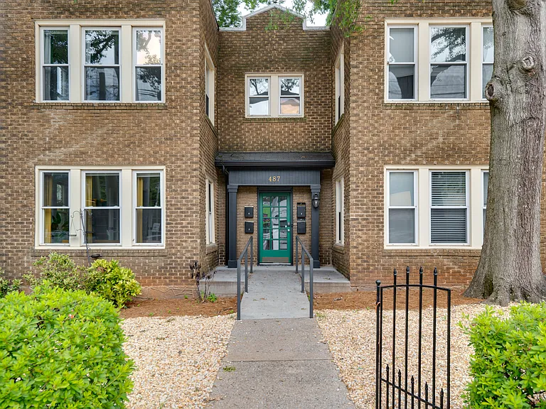 487 Moreland Ave NE #2 — Photo 5