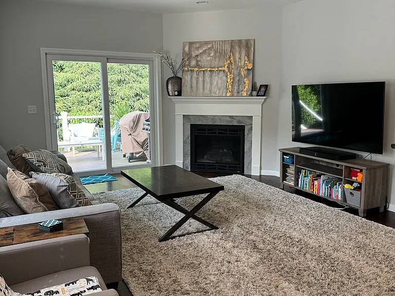 122 Milton St #122 — Photo 7