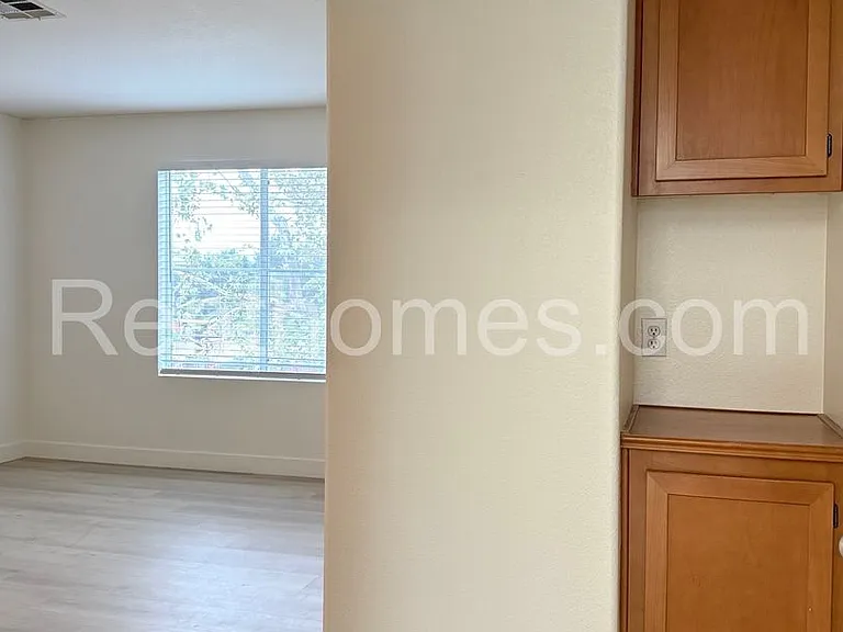 1603 White Hickory Pl — Photo 26