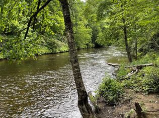 2943 Water Gauge Rd, Franklin, NC 28734