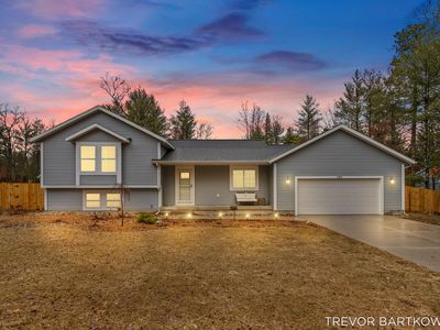 1060 Chicago Dr, Whitehall, MI, 49461