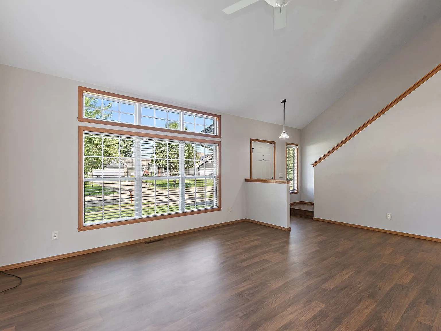 Ashwinton Way, Rockford — Photo 4