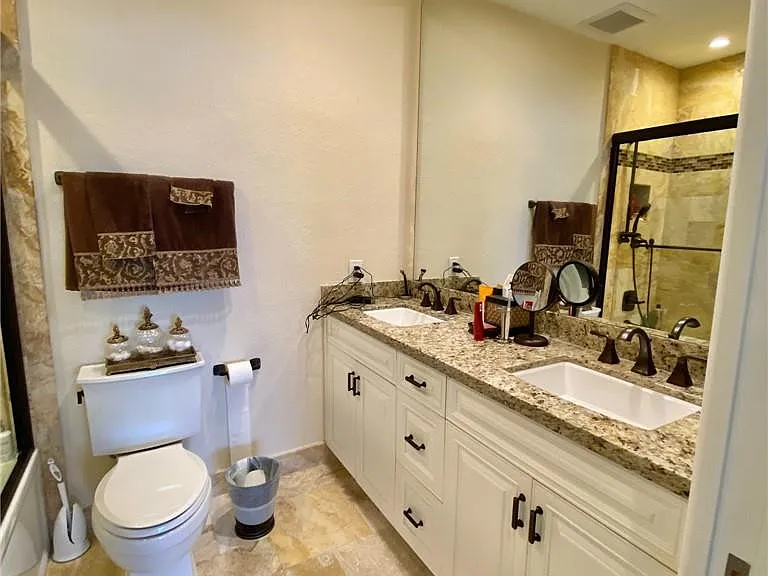 4230 N Ocean Dr — Photo 20