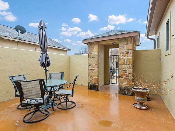 5th image of 2785 Indian Wells Dr