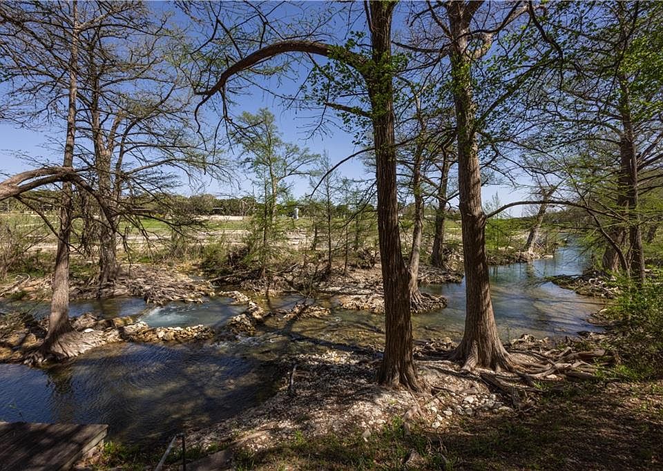 400 E Blanco Bend Dr, Wimberley, TX 78676 | MLS #5801385 | Zillow