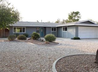 14042 Quinnault Rd, Apple Valley, CA 92307