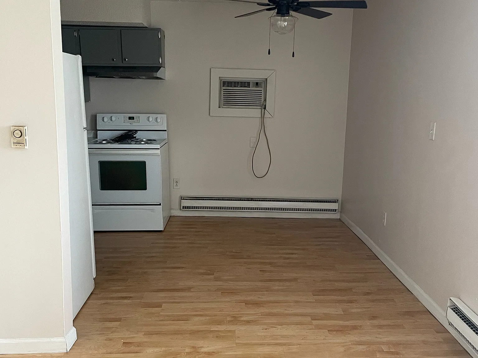 209 W. Beardsley Ave. - 1 — Photo 4