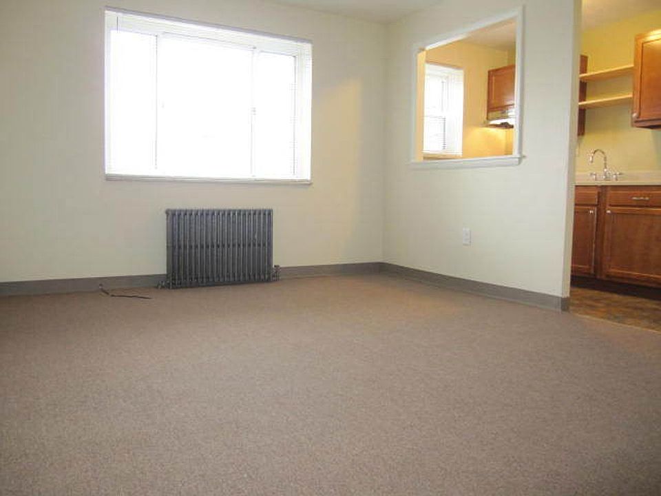 2nd image of 173 Pennwood Ave APT 3