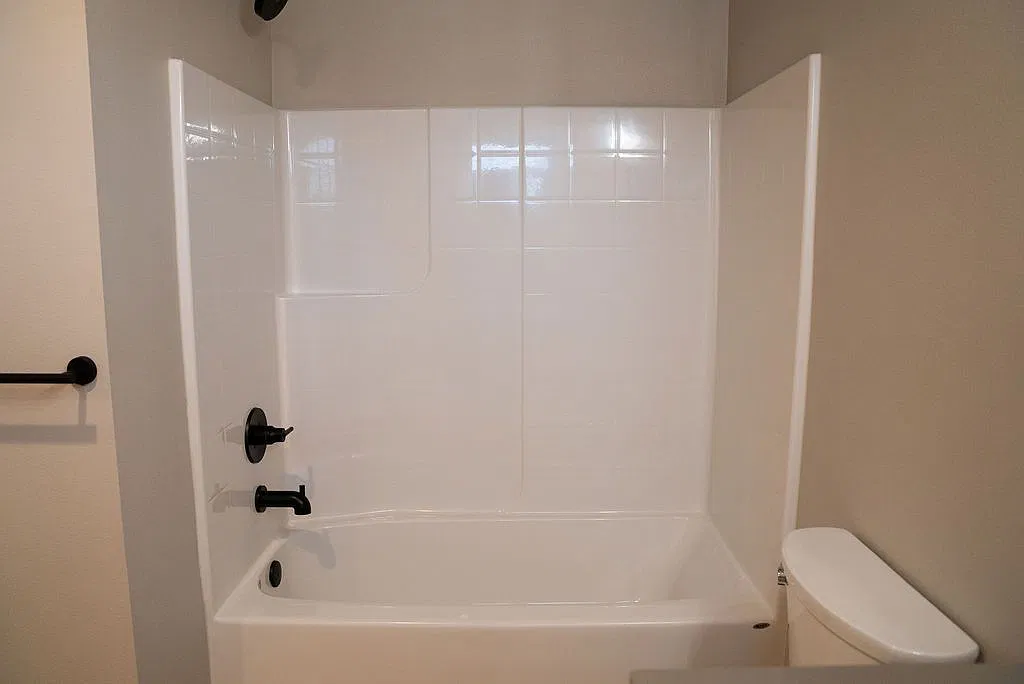 1 bed, 1.0 bath, 600 sqft, $1,595 — Photo 3