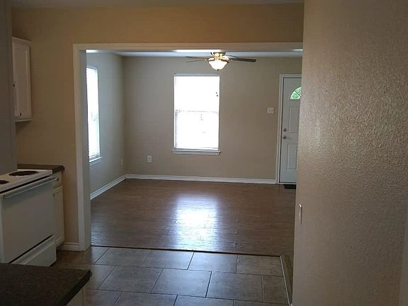5th image of 1324 N 22nd St