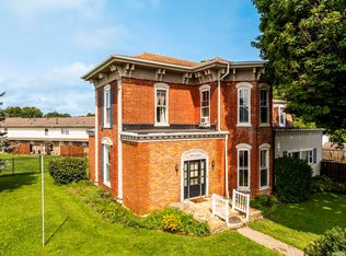 8200 W Smith St, Yorktown, IN 47396