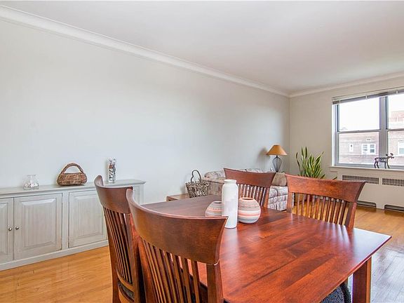 5th image of 90 Bryant Ave #5C