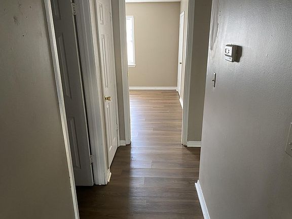 4th image of 239 Greenway St #39