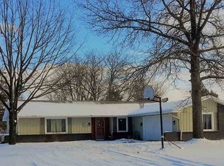 215 Pequeen St, Fort Wayne, IN 46804