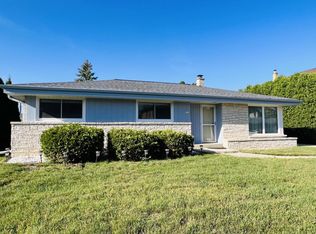 7218 W Tripoli Ave, Milwaukee, WI 53220
