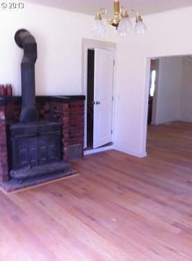 4th image of 1162 E Lincoln St