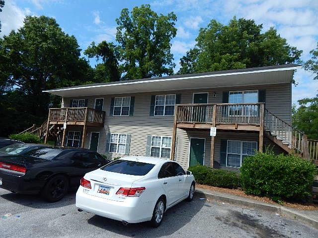 1st image of 118-124 Hazelwood Ct