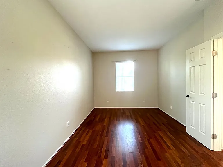 19059 Weathervane Pl — Photo 17