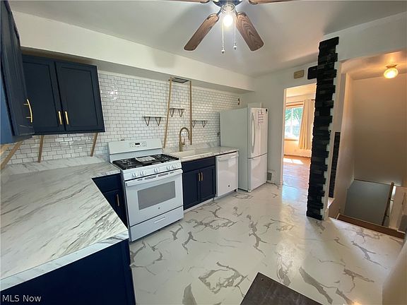 3rd image of 5795 Knox Blvd