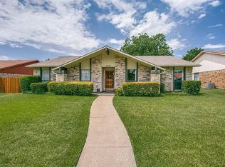 2207 Proctor Dr, Carrollton, TX 75007