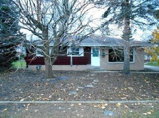 5427 Olympia Dr, Greendale, WI 53129