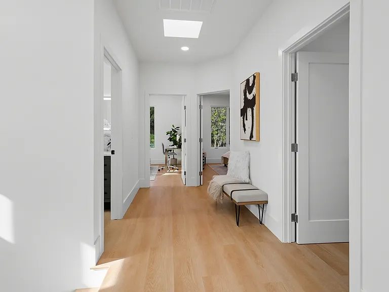 21 Cambridge Way — Photo 17
