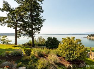 1284 Polnell Shores Dr, Oak Harbor, WA 98277