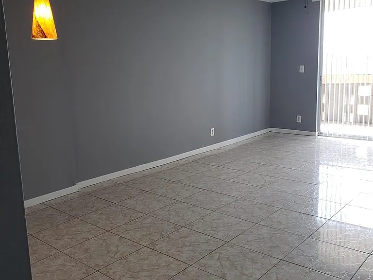 406 NW 68th Ave #511 — Photo 6