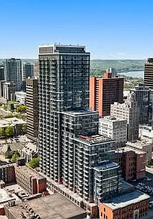 75 James St S #1407 — Photo 1