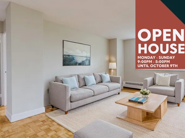 335 Van Horne Ave, Toronto, ON M2J 2V1