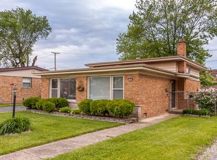 236 Westgate Ave, Chicago Heights, IL 60411