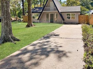 408 Commanche Rd, Montgomery, TX 77316