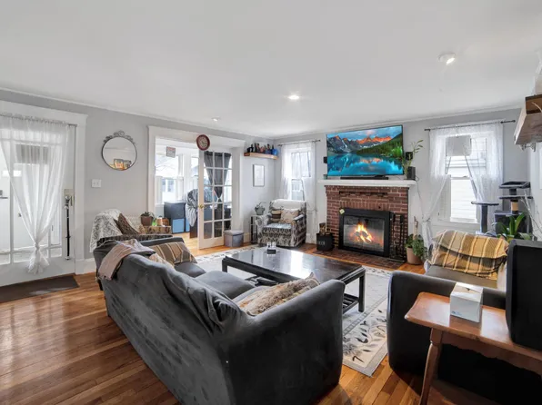 276 Atlantic St, Quincy, MA 02171