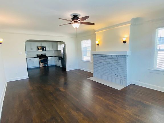 3rd image of 219 N New Hampshire Ave #1/2