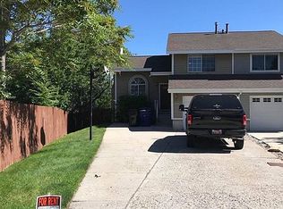 6869 S Hillside Village Cir, Salt Lake City, UT 84121