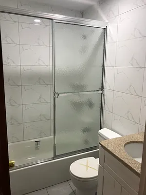 Rented by Prime Realty | media 27