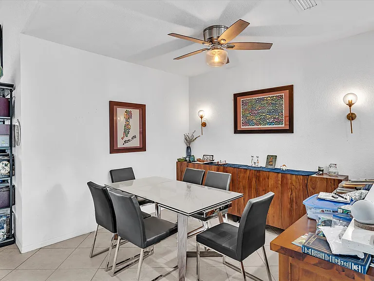 6396 Park Lake Cir — Photo 4