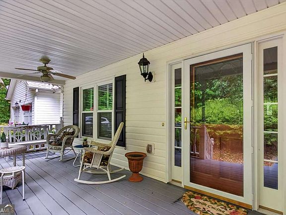 5th image of 654 Oaklands Dr