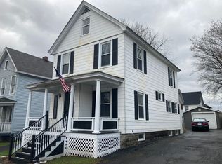 12 Briggs St, Johnstown, NY 12095