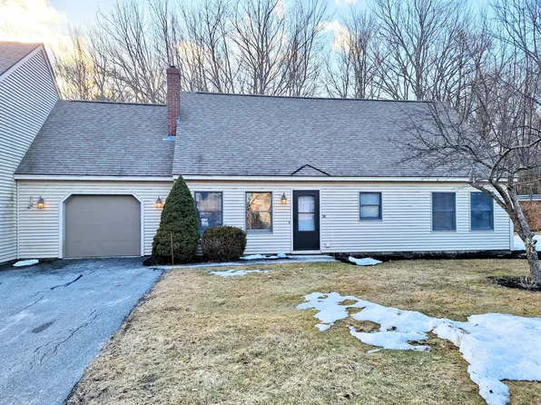 26 Cedarbrook Drive #26, Scarborough, ME 04074