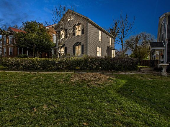 4th image of 121 Everett Ct