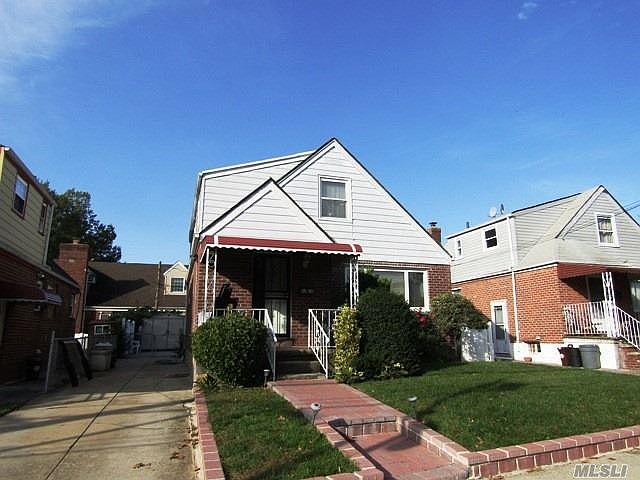 1st image of 82-38 Little Neck Pkwy