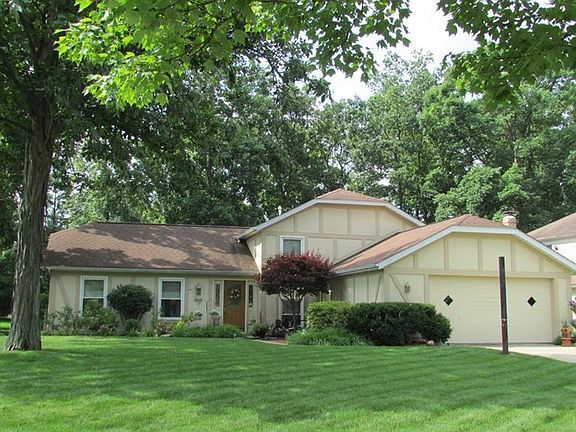 2nd image of 20715 Forestwood Dr