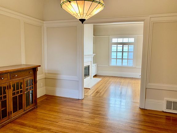4th image of 6 Commonwealth Ave APT 3