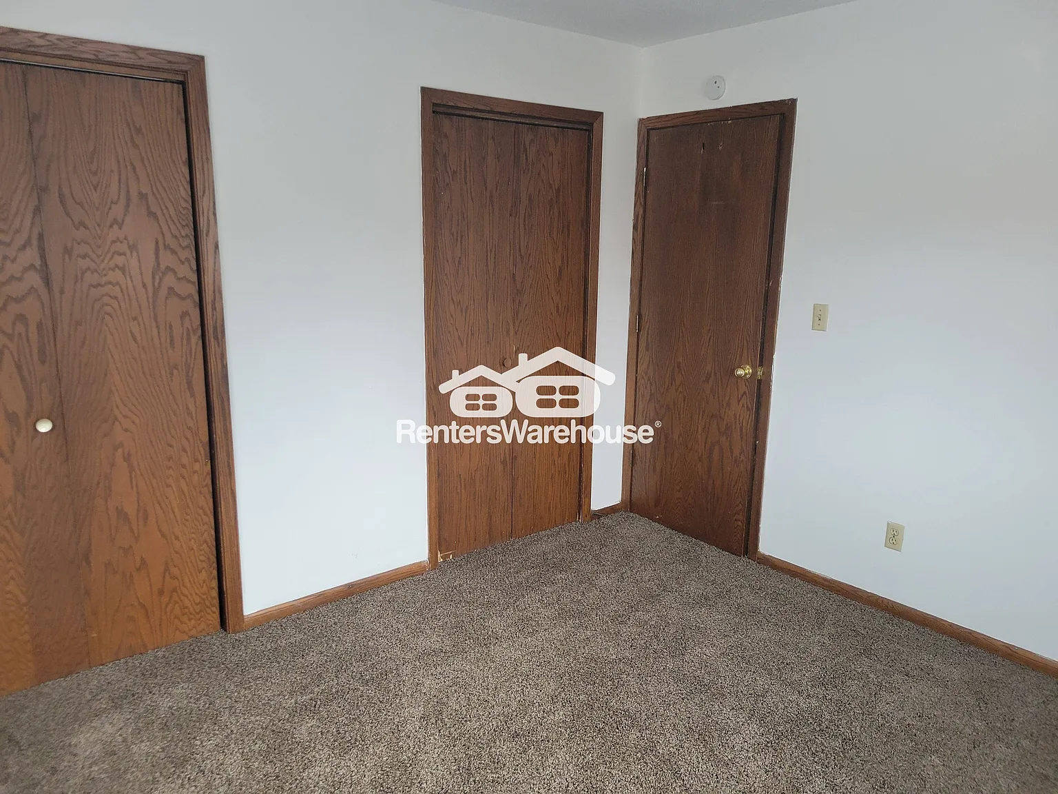 2 Bdrm 1 Bath Apt In Upper North Mankato available now — Photo 2